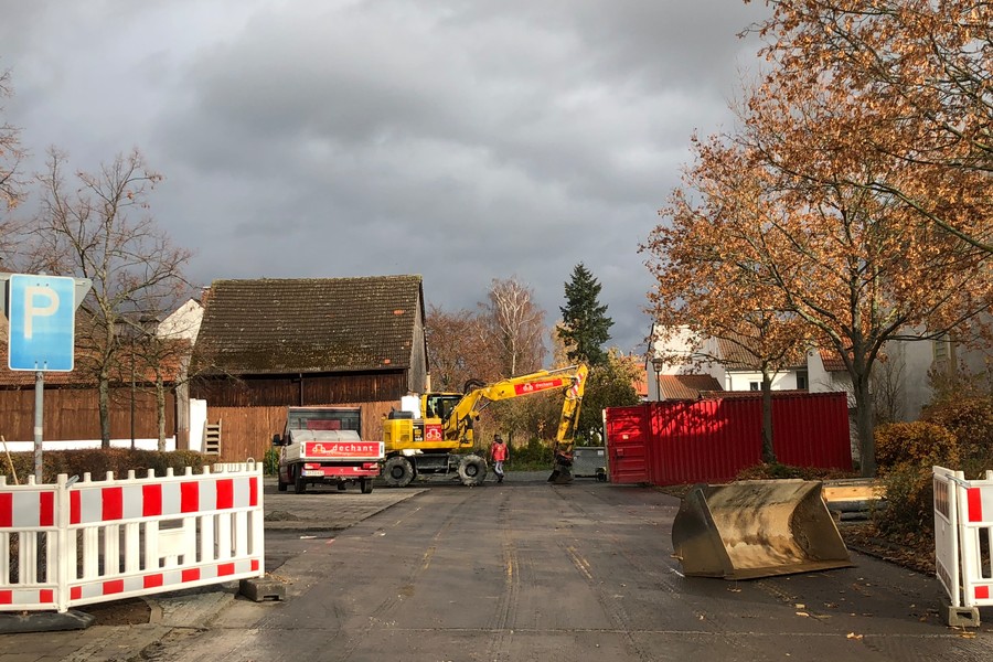 Königshofparkplatz von 14. bis 18.11. nutzbar