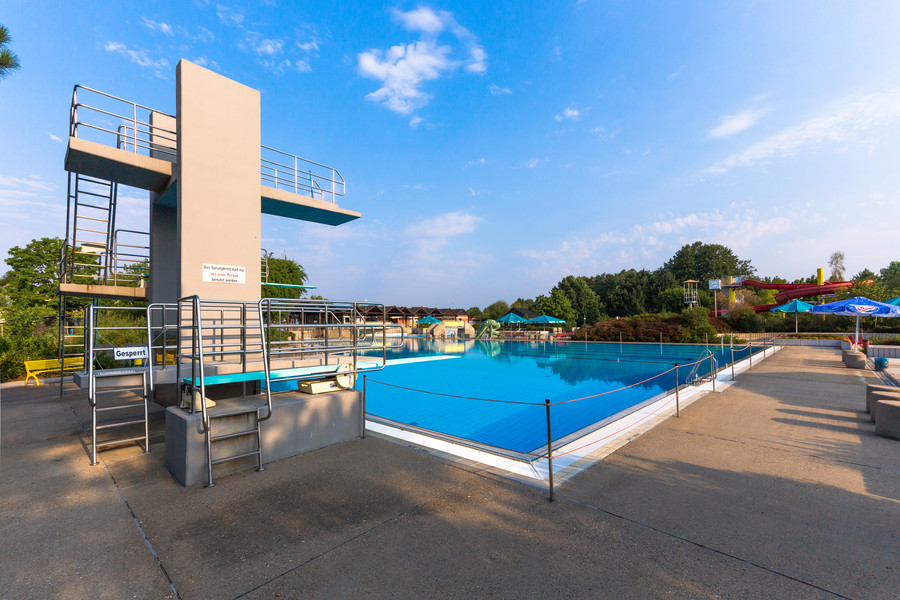 Sanierung im Freibad Hallstadt
