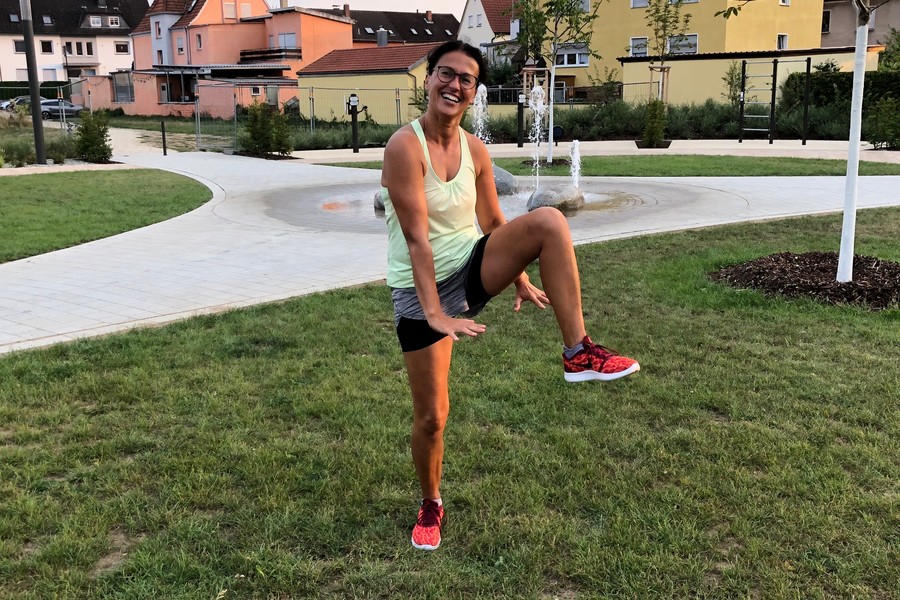 Sport im Stadtpark: Bauch, Beine, Po